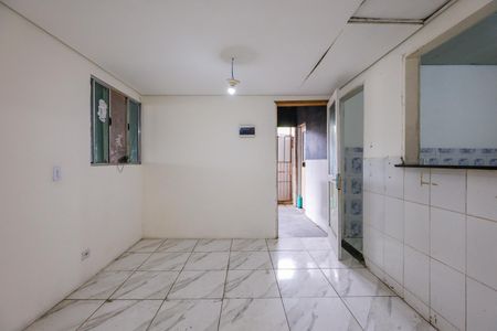 Sala de casa para alugar com 1 quarto, 60m² em Parque Pinheiros, Taboão da Serra