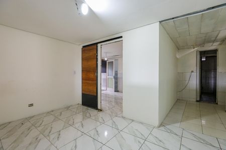 Casa para alugar com 60m², 1 quarto e 1 vagaSuíte