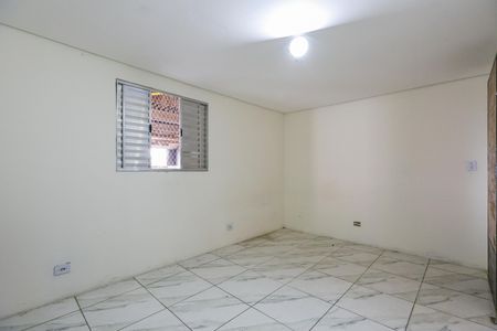 Casa para alugar com 60m², 1 quarto e 1 vagaSuíte