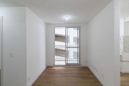 Apartamento para alugar com 41m², 2 quartos e sem vagaSala e Cozinha