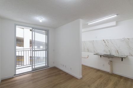 Sala e Cozinha de apartamento para alugar com 2 quartos, 41m² em Jardim America da Penha, São Paulo