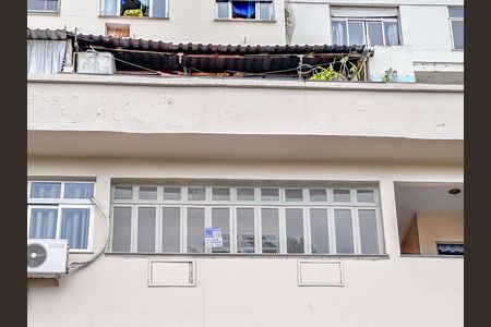 Apartamento à venda com 69m², 2 quartos e sem vaga