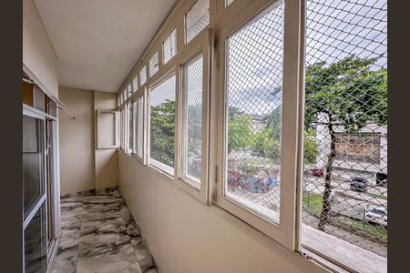 Apartamento à venda com 69m², 2 quartos e sem vaga