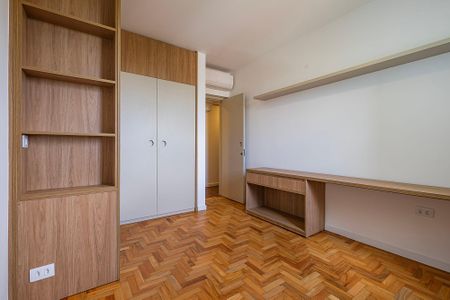 Apartamento à venda com 124m², 3 quartos e 2 vagasQuarto 3