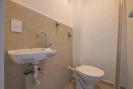 Apartamento à venda com 124m², 3 quartos e 2 vagasÁrea de Serviço - Banheiro