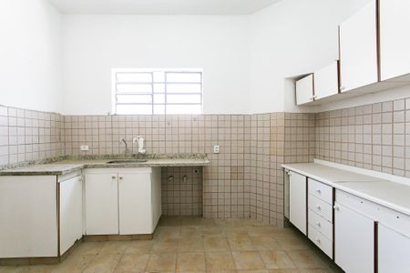 Casa para alugar com 150m², 4 quartos e 1 vagaCozinha