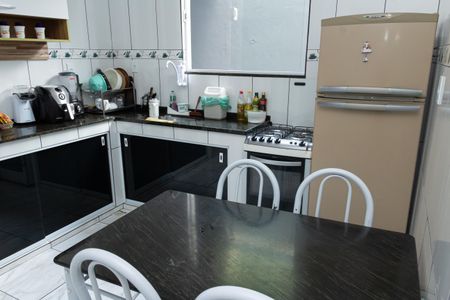 Apartamento para alugar com 179m², 3 quartos e 1 vagaCozinha