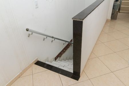 Apartamento para alugar com 179m², 3 quartos e 1 vagaEscada