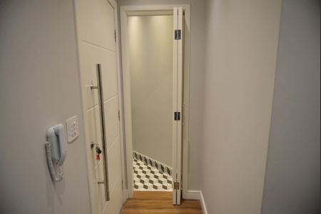 Apartamento à venda com 100m², 2 quartos e 2 vagasBanheiro da Suíte