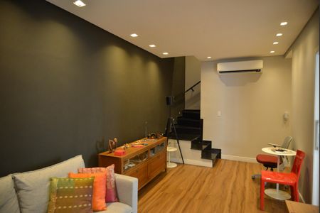 Sala de apartamento à venda com 2 quartos, 100m² em Vila Bastos, Santo André