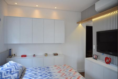 Apartamento à venda com 100m², 2 quartos e 2 vagasQuarto Suíte