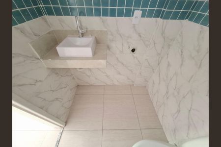 Banheiro  de apartamento para alugar com 1 quarto, 35m² em Cidade Nova, Rio de Janeiro