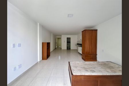 Sala/Quarto/Cozinha de apartamento para alugar com 1 quarto, 35m² em Cidade Nova, Rio de Janeiro