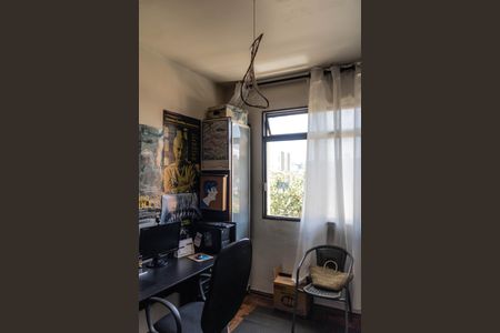 Apartamento à venda com 180m², 3 quartos e 2 vagas Apartamento à venda com 180m², 3 quartos e 2 vagasQuarto 2