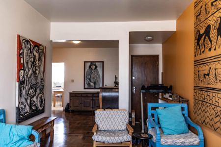 Apartamento à venda com 180m², 3 quartos e 2 vagas Apartamento à venda com 180m², 3 quartos e 2 vagasSala