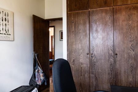 Apartamento à venda com 180m², 3 quartos e 2 vagas Apartamento à venda com 180m², 3 quartos e 2 vagasQuarto 2