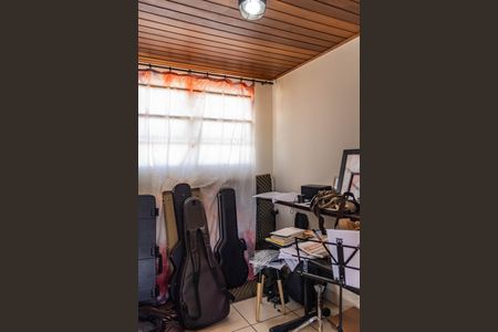 Apartamento à venda com 180m², 3 quartos e 2 vagas Apartamento à venda com 180m², 3 quartos e 2 vagasEscritório