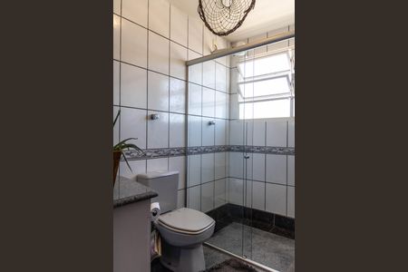 Apartamento à venda com 180m², 3 quartos e 2 vagas Apartamento à venda com 180m², 3 quartos e 2 vagasBanheiro 2