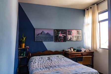 Apartamento à venda com 180m², 3 quartos e 2 vagas Apartamento à venda com 180m², 3 quartos e 2 vagasQuarto 1