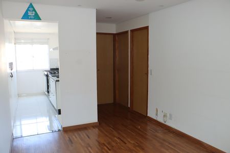 Apartamento para alugar com 2 quartos, 47m² em Jardim Isis, Cotia