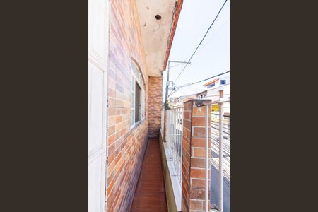 Casa para alugar com 80m², 2 quartos e 1 vagaSacada