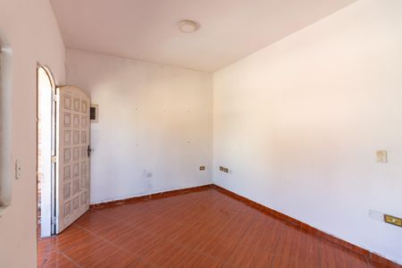 Casa para alugar com 80m², 2 quartos e 1 vagaSala 