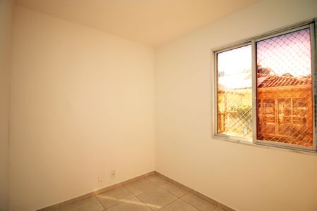 Quarto 1 de apartamento para alugar com 2 quartos, 57m² em Vista Alegre, Rio de Janeiro