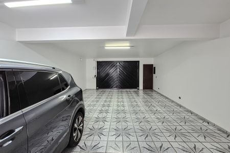 Casa à venda com 260m², 3 quartos e 4 vagasGaragem