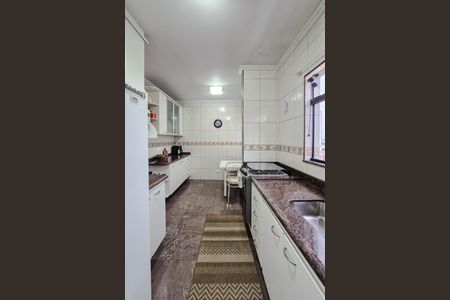 Casa à venda com 260m², 3 quartos e 4 vagasCozinha - Armários