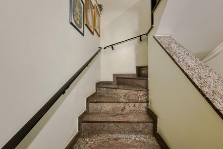 Casa à venda com 260m², 3 quartos e 4 vagascorredor