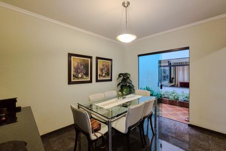 Casa à venda com 260m², 3 quartos e 4 vagasSala de Jantar