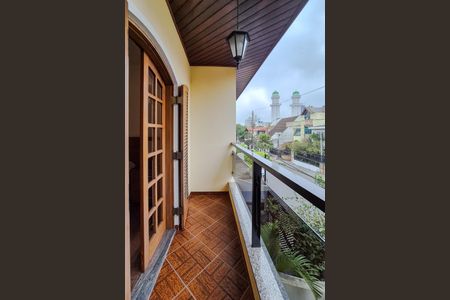 Casa à venda com 260m², 3 quartos e 4 vagasVaranda da Suíte 1