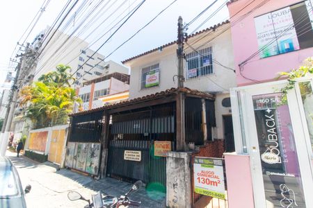 Casa para alugar com 130m², 3 quartos e sem vagaFachada