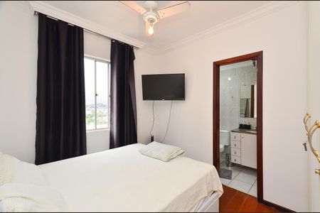 Suite de apartamento à venda com 2 quartos, 55m² em Horto, Belo Horizonte