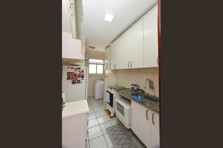 Apartamento à venda com 55m², 2 quartos e 1 vaga Apartamento à venda com 55m², 2 quartos e 1 vagaCozinha