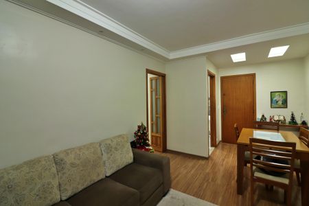Sala  de apartamento para alugar com 2 quartos, 64m² em Conjunto Habitacional Vinte E Um de Abril, São Bernardo do Campo