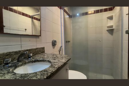 Apartamento para alugar com 105m², 3 quartos e 2 vagasBanheiro Social 