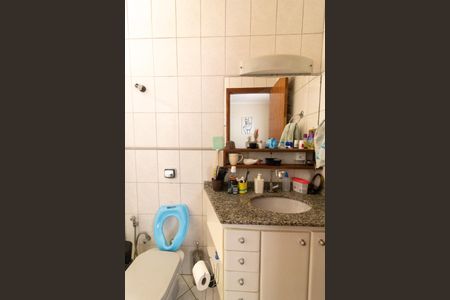 Banheiro da Suíte de casa à venda com 3 quartos, 120m² em Bosque de Barão Geraldo, Campinas