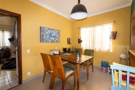 Casa à venda com 120m², 3 quartos e 3 vagas Casa à venda com 120m², 3 quartos e 3 vagasSala de Jantar