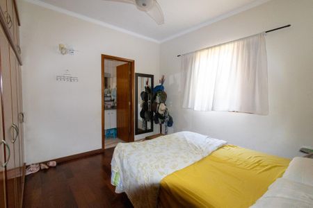 Casa à venda com 120m², 3 quartos e 3 vagas Casa à venda com 120m², 3 quartos e 3 vagasSuite