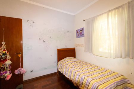 Casa à venda com 120m², 3 quartos e 3 vagas Casa à venda com 120m², 3 quartos e 3 vagasQuarto 2