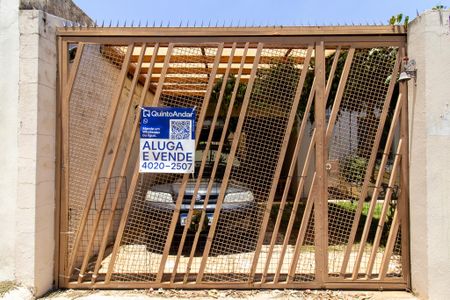 Casa à venda com 120m², 3 quartos e 3 vagas Casa à venda com 120m², 3 quartos e 3 vagasplaca