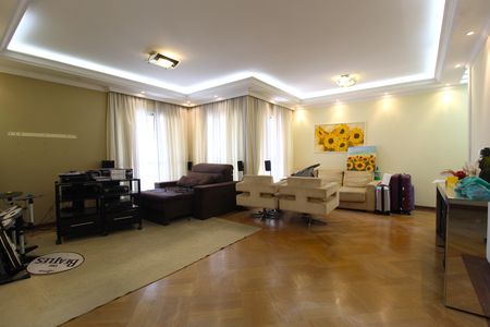 Apartamento à venda com 195m², 4 quartos e 3 vagasSala