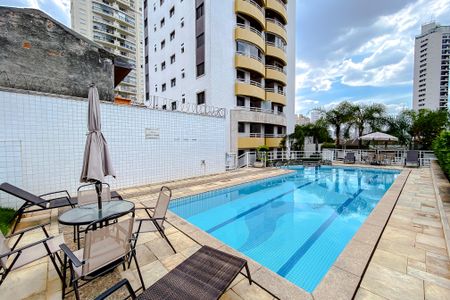 Apartamento à venda com 68m², 2 quartos e 2 vagasÁrea comum - Piscina