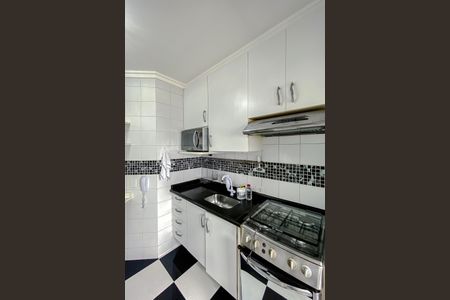 Apartamento à venda com 68m², 2 quartos e 2 vagasCozinha