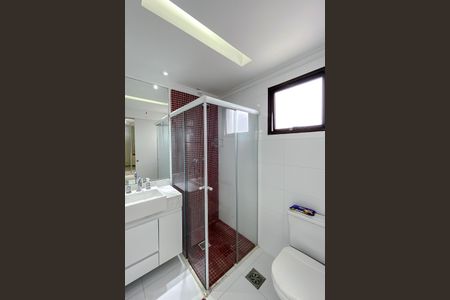 Apartamento à venda com 68m², 2 quartos e 2 vagasBanheiro da Suíte