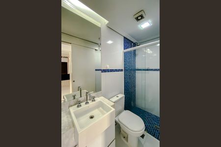 Apartamento à venda com 68m², 2 quartos e 2 vagasBanheiro