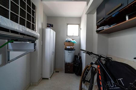 Apartamento para alugar com 106m², 2 quartos e 1 vagaÁrea de Serviço