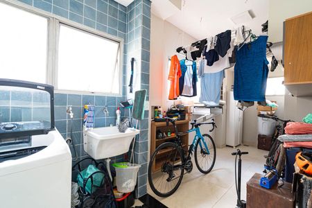 Apartamento para alugar com 106m², 2 quartos e 1 vagaÁrea de Serviço