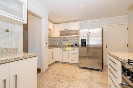 Apartamento à venda com 3 quartos, 184m² em Higienópolis, São Paulo